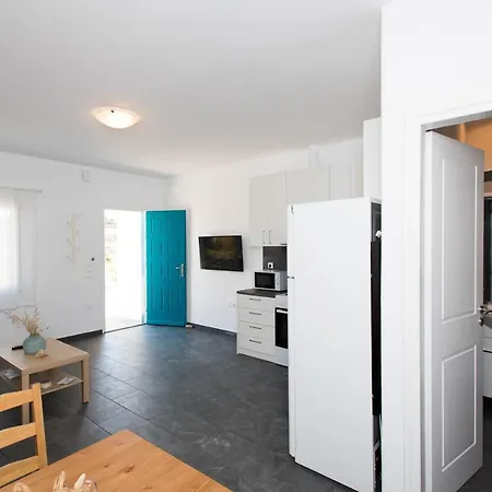 A&a House Mykonos B *